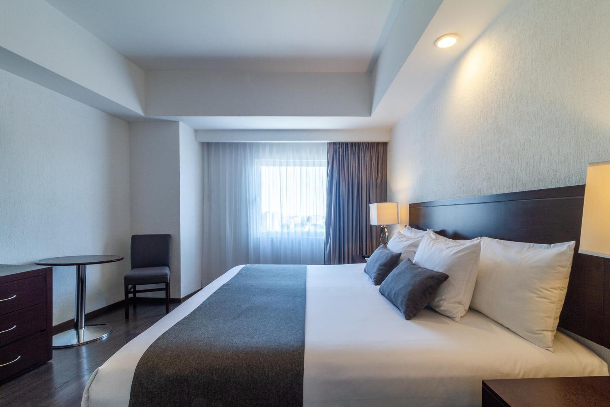 Ejecutivo Express Guadalajara Providencia - Av Mexico Hotel Exterior photo